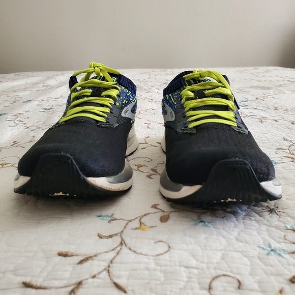 Brooks Ricochet - Picture 3 of 7